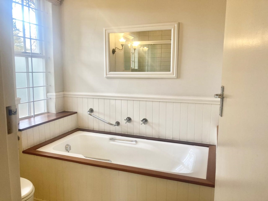 To Let 5 Bedroom Property for Rent in Rondebosch Western Cape